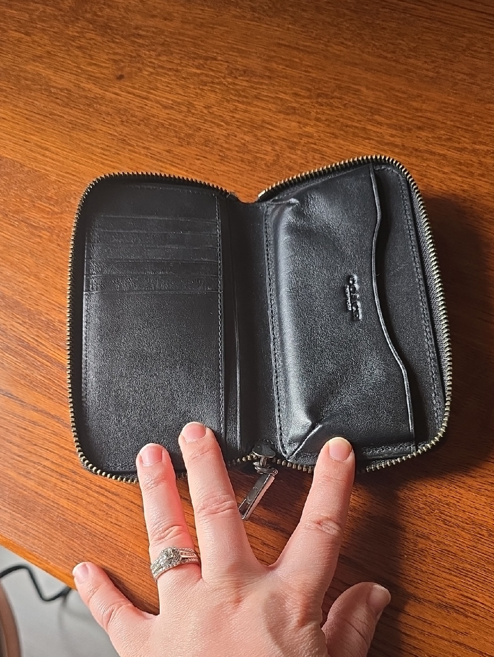 Coach Black Pebbled Leather Zip Around Wallet - Picture 2 of 2